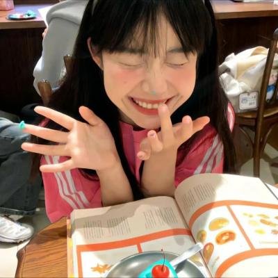 前世被吃干抹净,重生后她杀疯了